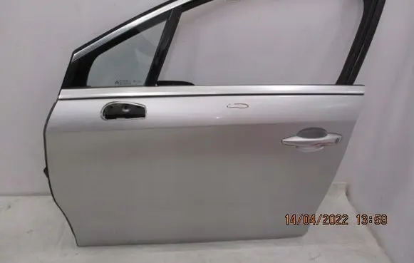 Citroen DS4 Front door