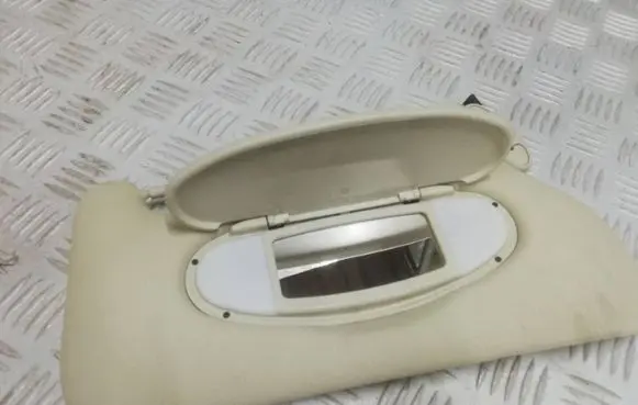 Mini Cooper Countryman R60 Sun visor