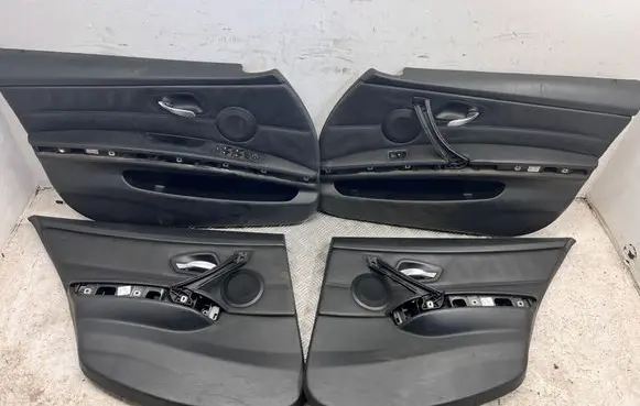BMW 3 E90 E91 Front door card panel trim 