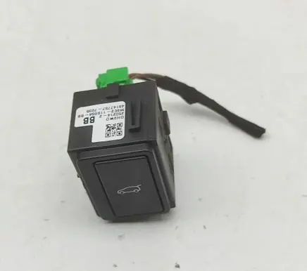 Land Rover Range Rover Evoque L551 Tailgate/boot open switch button M8E211B654BB