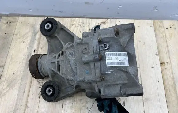 Jaguar XE Rear differential GX73-4A213-GB