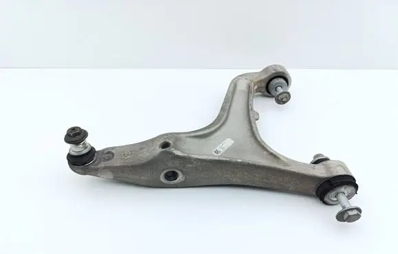 Maserati Ghibli Front lower control arm/wishbone 670039029 06700390290