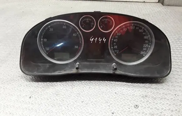 Volkswagen PASSAT B5.5 Speedometer (instrument cluster) 3B0920847E 170902131518