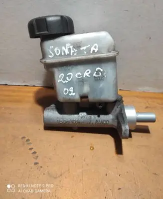 Hyundai Sonata Master brake cylinder BM111084A