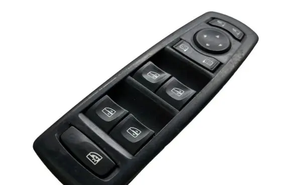 Renault Megane III Electric window control switch 809510006R