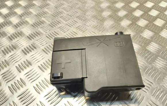 Opel Astra J Positive cable (battery) 365927271 1200600000 1110005AA