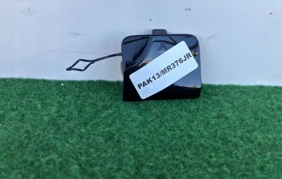 BMW X4 G02 Front tow hook cap/cover 5112139605