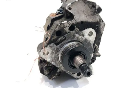 Renault Trafic II (X83) Fuel injection high pressure pump H8200041766