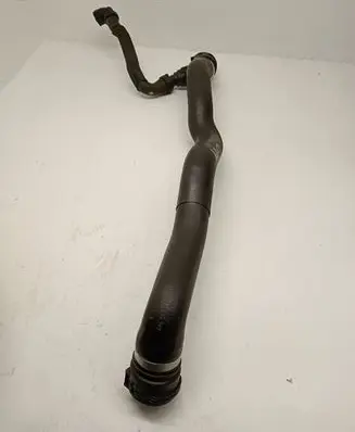 BMW 7 G11 G12 Engine coolant pipe/hose 8572905