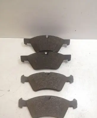 Mercedes-Benz ML W164 Brake pads (front) A0044204020 0044204020