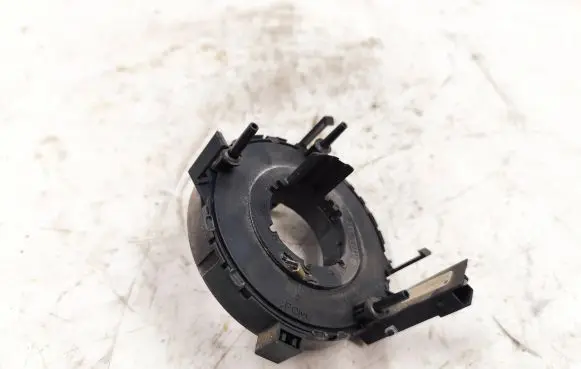 Audi A4 S4 B5 8D Airbag slip ring squib (SRS ring) 1J0959653