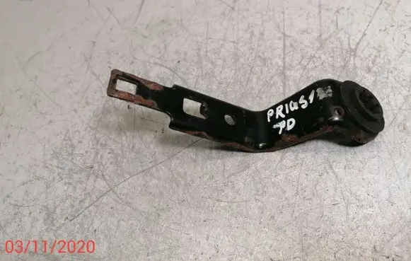 Radiator support slam panel bracket
