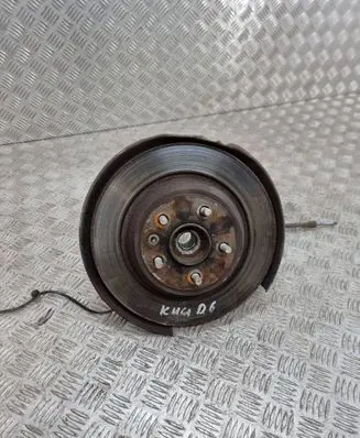 Ford Kuga I Rear wheel hub