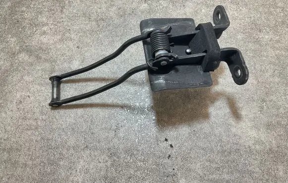 Ford E-Transit Loading door check strap stopper HK31V44100AA D3L5A
