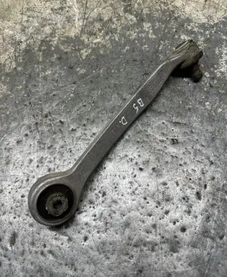 Volkswagen PASSAT B5 Front control arm