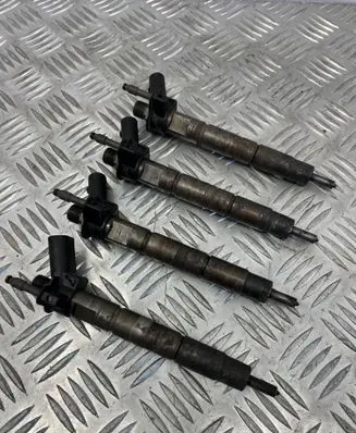 BMW 5 E60 E61 Fuel injectors set 7797877 94429R