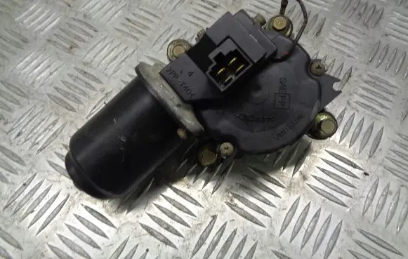 Mazda 323 Wiper motor