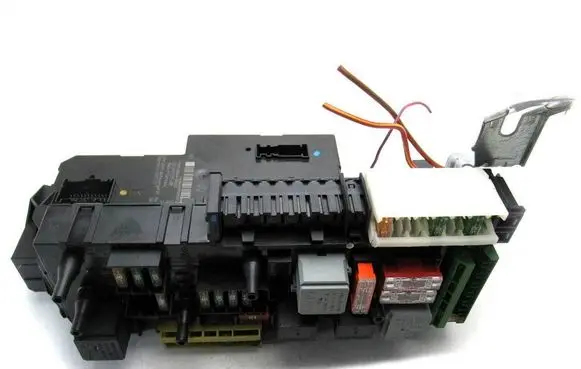 Mercedes-Benz C W204 Other control units/modules 5DK009225