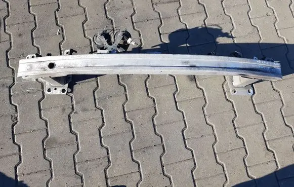 Front bumper cross member