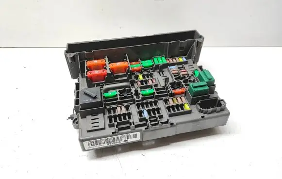 BMW X1 E84 Fuse module 9119446