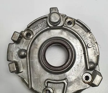 Ford Focus Oil pump 3065014