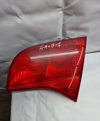 Audi A4 S4 B7 8E 8H Tailgate rear/tail lights 8E9945094A 749012 484502