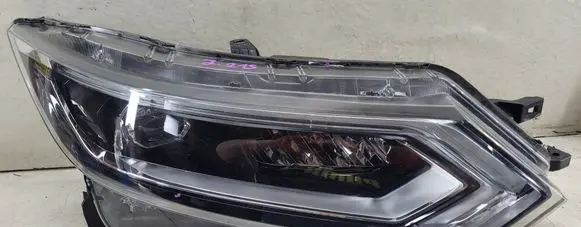 Nissan Qashqai Headlight/headlamp 10019011