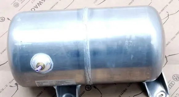 Audi A8 S8 D2 4D Vacuum air tank 4H0616203F