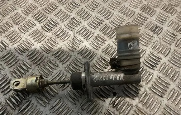 Hyundai Galloper Clutch master cylinder 