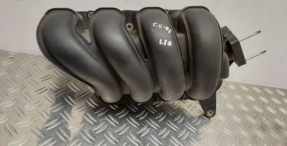 Toyota Corolla Verso AR10 Intake manifold