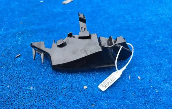 BMW 1 F20 F21 Front bumper lower grill 8066758