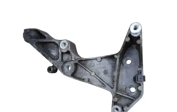 Jeep Cherokee A/C compressor mount bracket 04627674AD 63325