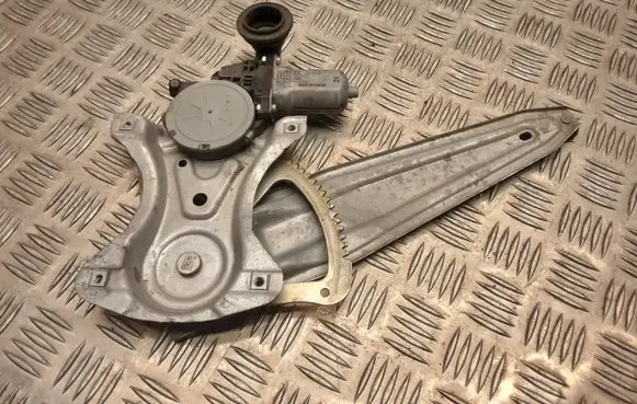 Toyota Auris 150 Rear door window regulator with motor 857100D100