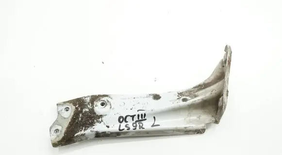 Skoda Octavia Mk3 (5E) Fender mounting bracket 5E0821141ACR 5E0821141