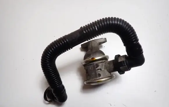 BMW 3 E46 EGR valve 72823800
