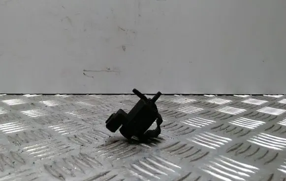 Opel Astra G Vacuum valve 72244900 90530479