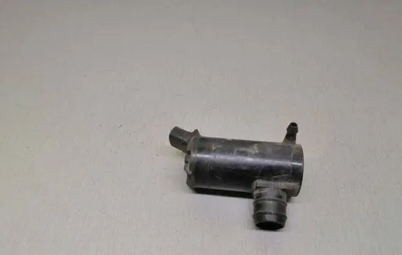 Mazda 6 Windscreen/windshield washer pump 8603101970