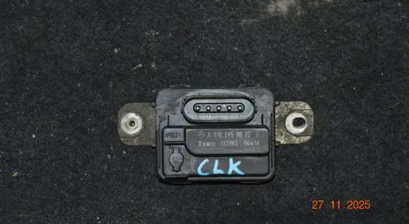 Mercedes-Benz CLK A208 C208 Coolant fan relay A0165459632 3X2863 27112025