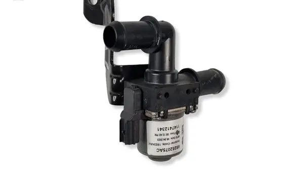 Dodge Durango III Electric auxiliary coolant/water pump 68252075AC