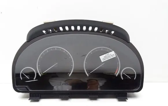 BMW 5 F10 F11 Speedometer (instrument cluster) 9363248