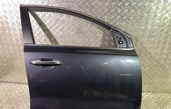 KIA Sportage Front door