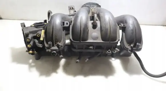 Ford Mondeo Mk III Intake manifold
