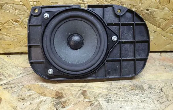 BMW 5 F10 F11 Parcel shelf speaker 9239183