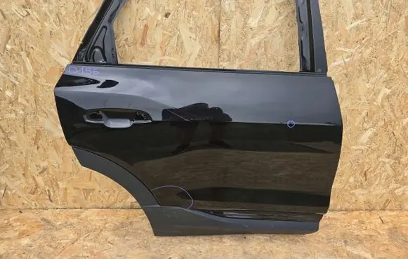 Audi Q8 Rear door