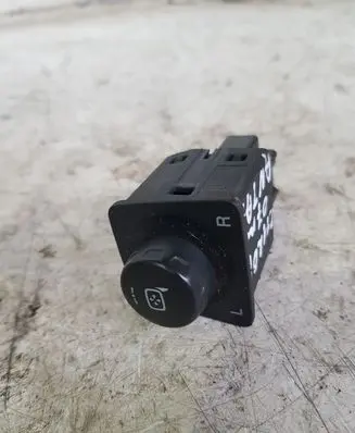 Opel Antara Wing mirror switch 201004180