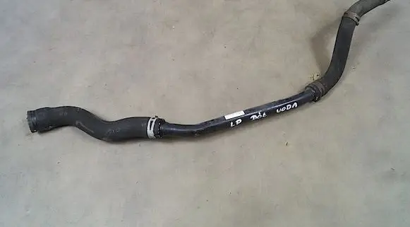 Porsche Boxster 986 Engine coolant pipe/hose