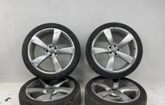 Audi A8 S8 D4 4H R21 alloy rim 4H0601025AT