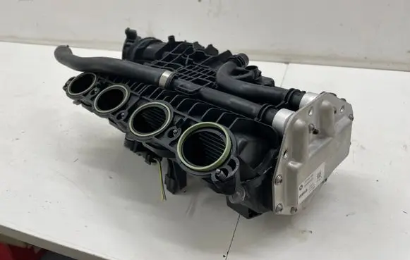 BMW 1 F20 F21 Intake manifold 72344186