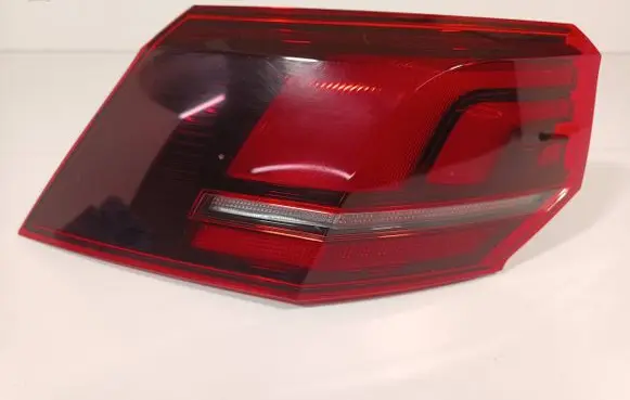 Volkswagen Golf VIII Rear/tail lights 5H0945095E 5H0945095
