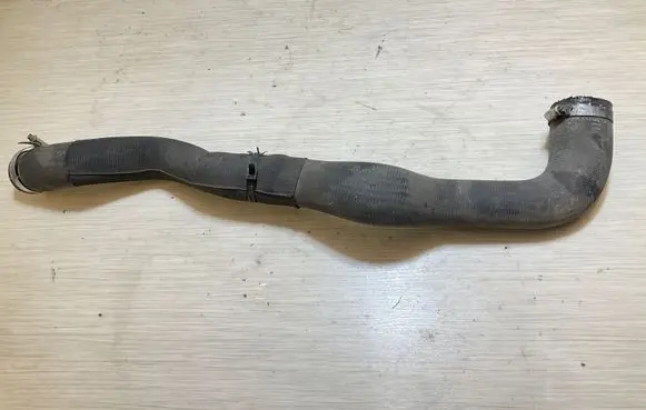 Land Rover Range Rover Sport L494 Engine coolant pipe/hose CPLA6K769CA